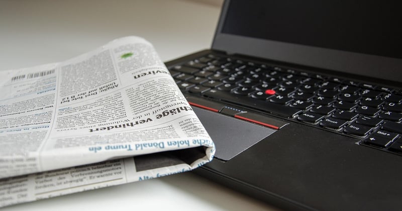 L'IA générative dans les rédactions : comment les journalistes s'adaptent